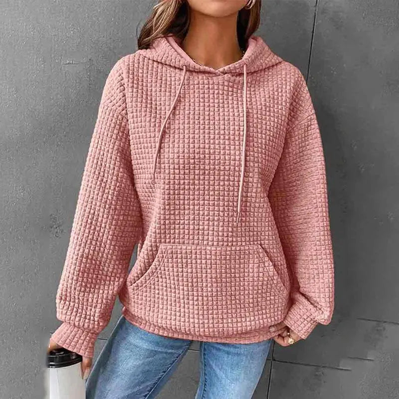 Sweat à capuche uni avec poche embossée